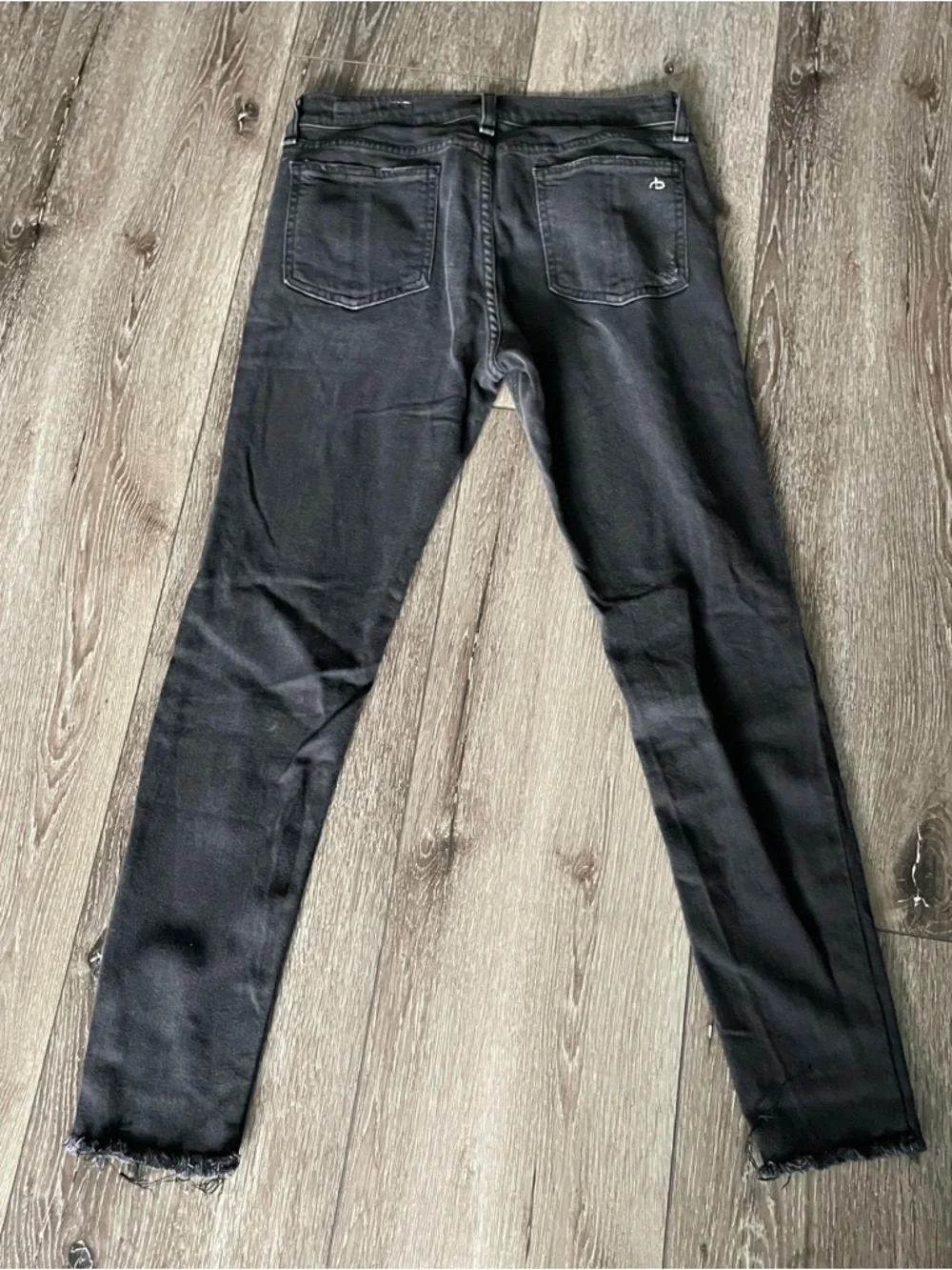 Rag & Bone Skinny Soft Rock Jeans Size 28